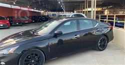 نيسان ألتيما